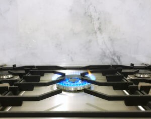 Kombinovaný plynový sporák - wok hořák