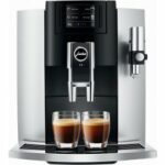 Jura E8 - automatický kávovar pro náročné (recenze)