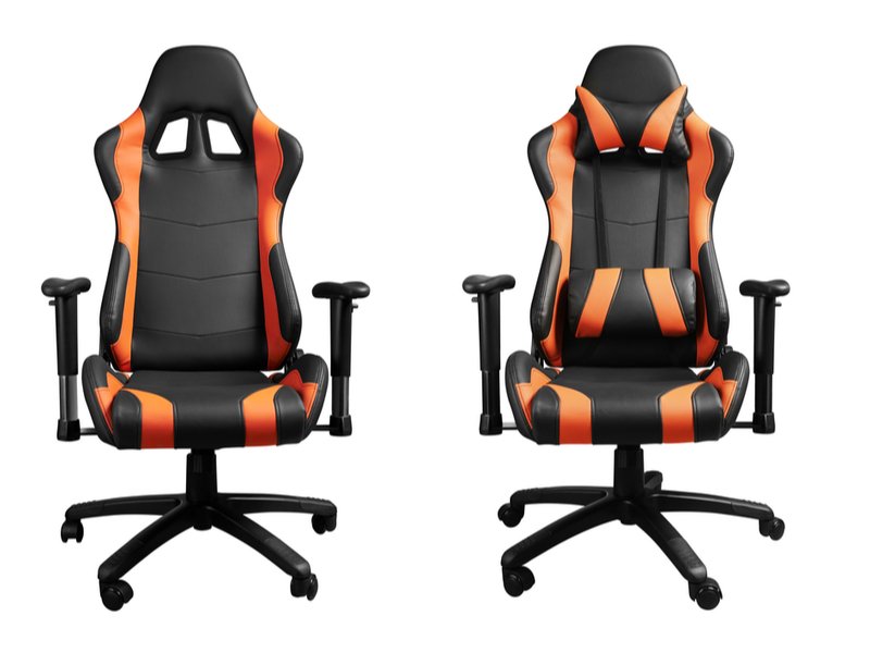 Dvě černo oranžové herní židle