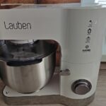 Lauben Kitchen Machine 1200WT poslouží k míchání, hnětení, mixování i mletí masa – jak obstál v recenzi?